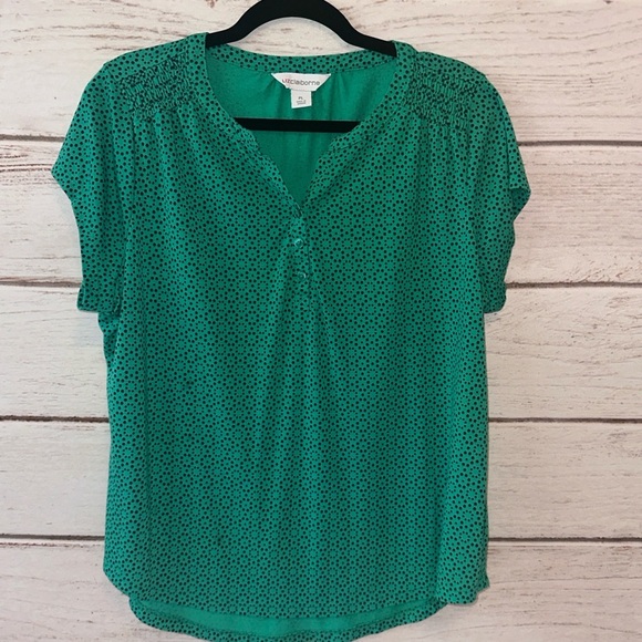 Liz Claiborne Green Flutter Sleeve Top Relaxed Fit Summer Office Church School - Picture 1 of 7